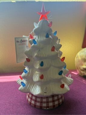 Mr Liberty Mr Christmas White Ceramic Fourth of July Holiday Tree